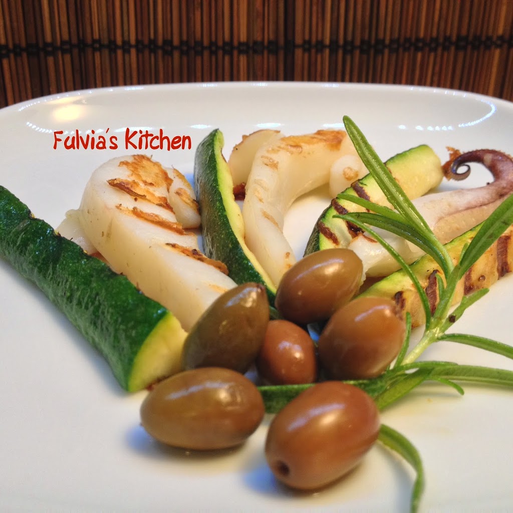 Ricetta light: Insalata di seppie e zucchine grigliate con olive taggiasche