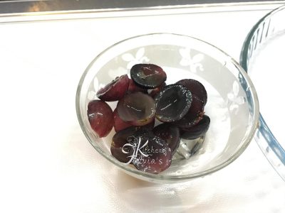 Focaccia dolce sofficissima all'uva