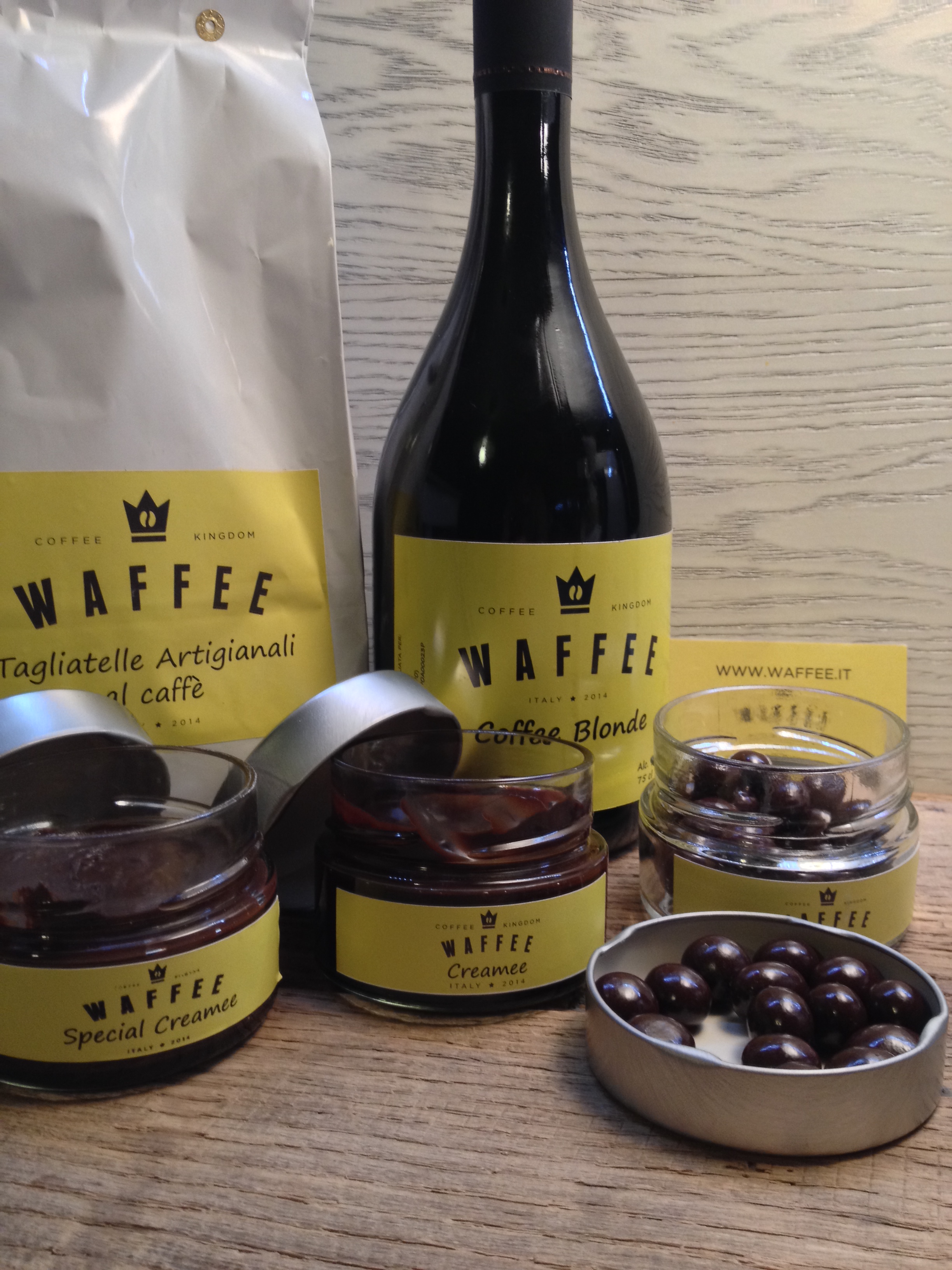 Nuova collaborazione Waffee-Coffee Kingdom