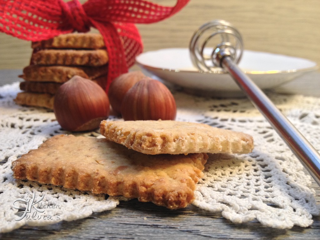 Biscotti integrali al miele con nocciole - Fulvia's Kitchen